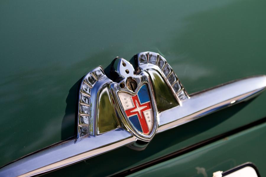  Lincoln Capri Special Custom Convertible 1953 года  (фото 6 из 18)